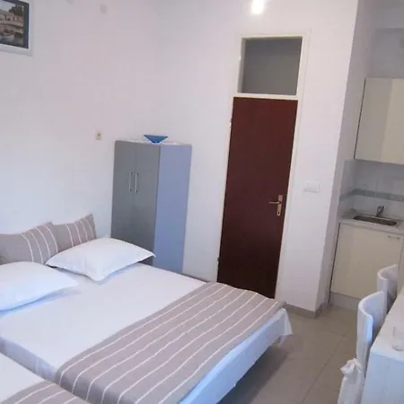 Studio Apartman Toni Apartamento *